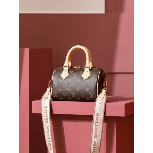 Classic Vintage Monogram Crossbody Shoulder Bag Casual Street Style